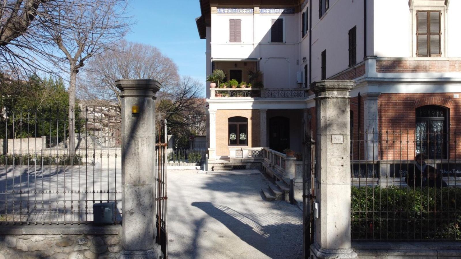 Villino Mari Camere Con Parcheggio Privato Gratuito アスコリ・ピチェーノ エクステリア 写真